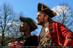 Gerard Cooke & Nadia Williams - TREASURE ISLAND STORY WALK © Zuleika Henry 2017